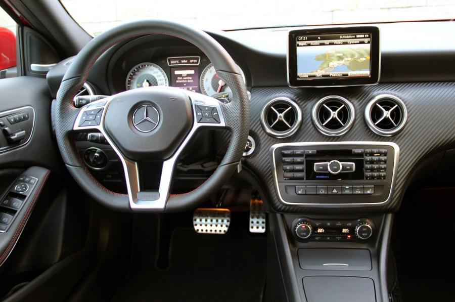  Mercedes-Benz A-Class 2012 года  (фото 29 из 78)
